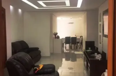 Jardim danúbio - linda casa com armários e ar condicionado
