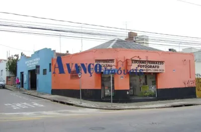 Imóvel para venda dividido em 2 salões comerciais independentes