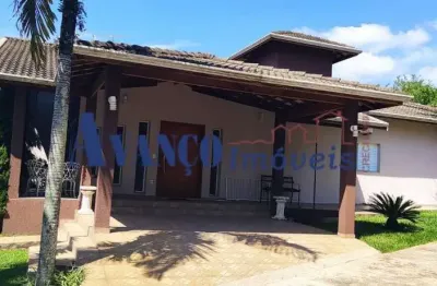 Maravilhosa chácara no condomínio portal da paineira - bairro do castanho