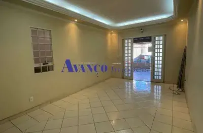 Fazenda grande - excelente casa com armários e churrasqueira