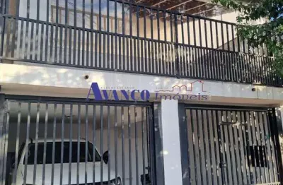 Ampla casa com 4 dormitórios e churrasqueira no Jardim Esplanada