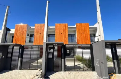 Casa com 2 quartos à venda na Rua Presidente Kennedy, Iririú, Joinville