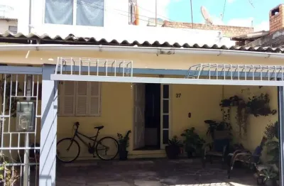 Casa com 2 quartos à venda no jardim leopoldina, porto alegre , 90 m2 por r$ 210.000