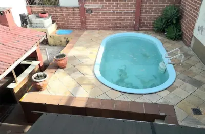 Casa com 3 quartos à venda no cristo redentor, porto alegre  por r$ 750.000