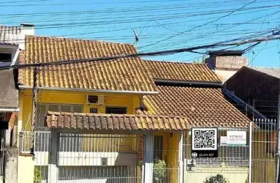 Casa com 3 quartos à venda no bom jesus, porto alegre , 200 m2 por r$ 650.000