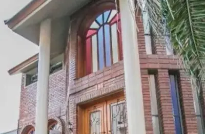 Casa com 4 quartos à venda no jardim itu sabará, porto alegre  por r$ 1.680.000