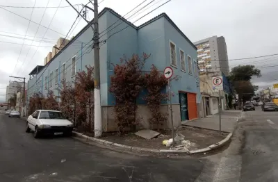 Imóvel comercial de alto padrão no carrão – pronto para o seu negócio!