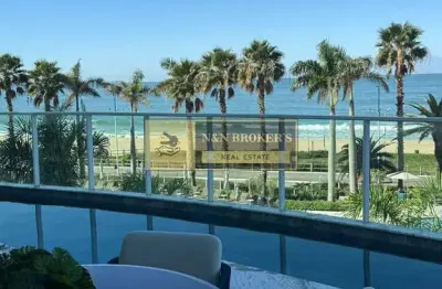 Frente mar brava beach, praia brava de itajaí, itajaí, sc