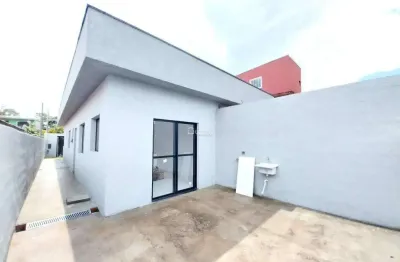 Casa à venda em Cotia, Jardim Monte Verde (Caucaia do Alto), com 2 quartos, com 55.9 m²