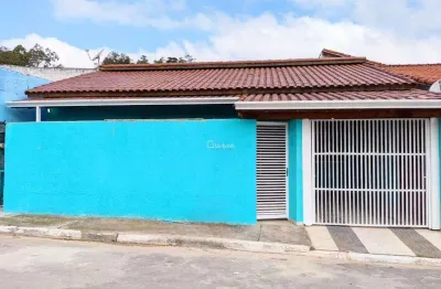Casa à venda em Cotia, Centro (Caucaia do Alto), com 3 quartos, com 85 m²
