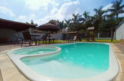 Casa à venda em Cotia, Caucaia do Alto, com 4 quartos, com 170 m²