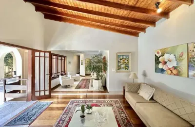 Casa à venda em Cotia, São Paulo II, com 4 quartos, com 330.8 m²