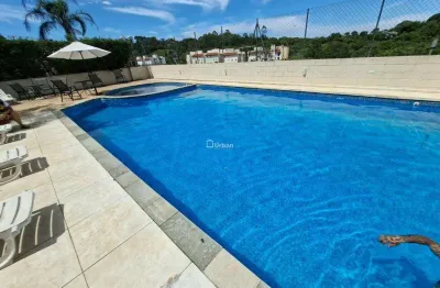 Casa para alugar em Cotia, Chácara Canta Galo, com 3 quartos, com 113 m²