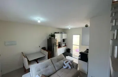 Casa à venda e para alugar em Cotia, Chácara Ondas Verdes, com 2 quartos, com 50 m²