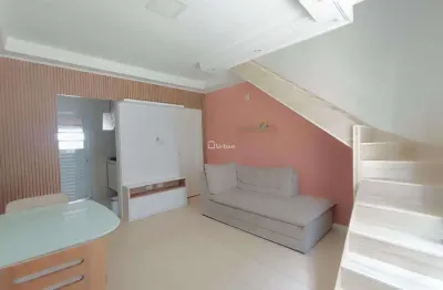 Casa à venda e para alugar em Cotia, Centro (Caucaia do Alto), com 2 quartos, com 50 m²