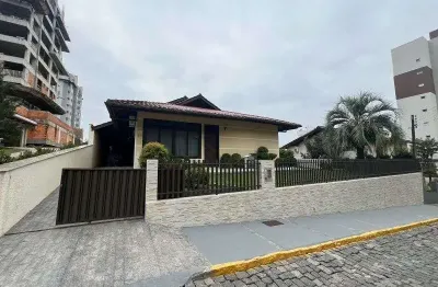 Casa com 3 quartos para alugar na Rua Exp Pedro Joao Silva, 50, Das Capitais, Timbó