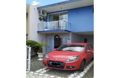 Casa com 3 quartos à venda na Rua Ayrton Senna, 788, Itacolomi, Balneário Piçarras