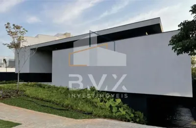 Luxuosa casa em condomínio à venda em alphaville nova esplanada, votorantim-sp: 4 quartos, 4 suítes, 3 salas, 6 banheiros, 9 vagas, 555,64m².