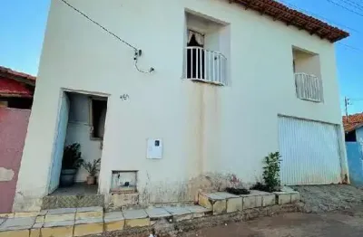 Casa para venda em abadia dos dourados, centro, 4 dormitórios, 2 banheiros, 1 vaga