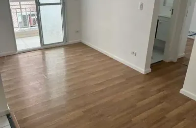Apartamento com 2 quartos, 1 banheiro e 1 vaga de garagem. com uma área de 48m, este apartamento é perfeito para quem busca conforto e praticidade.