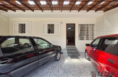 Casa dentro de Condomínio com 4 dormitórios à venda, 120 m² por R$ 590.000 - Bairro Alto - Curitiba/PR