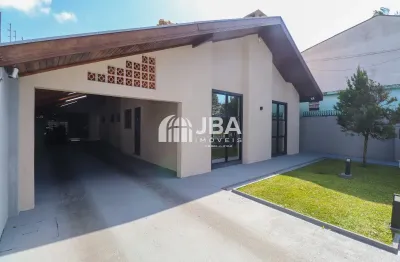 Casa com 5 quartos à venda na Rua Henrique Martins Torres, Boqueirão, Curitiba