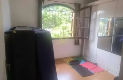 Sobrado com 3 quartos 4 banheiros e 2 vagas à venda, 185 m² no centro de sbc