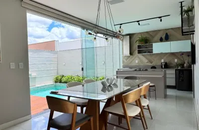 Casa em condomínio fechado com 3 quartos à venda na Rua Reginaldo Muritiba do Lago, 600, Registro, Feira de Santana