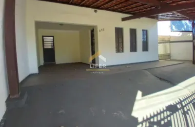 Casa com 3 quartos à venda na rua joão previtalle, 906, santa cruz, valinhos, 228 m2 por r$ 550.000
