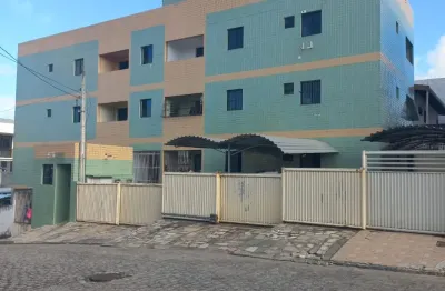 Excelente apartamento de três quartos para locação .