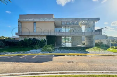 Casa buena vista, nova, com 4 suítes, piscina e espaço gourmet