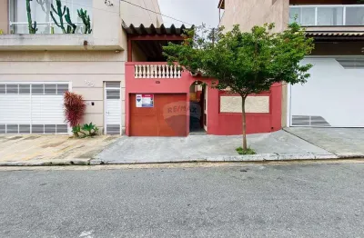 Casa no bairro olímpico com 2 quartos, 1 vaga de garagem e edícula em terreno de 195m².