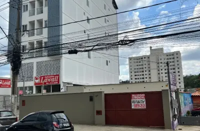Casa comercial com 2 salas para alugar na Avenida Senhor dos Passos, 2376, São Pedro, Juiz de Fora
