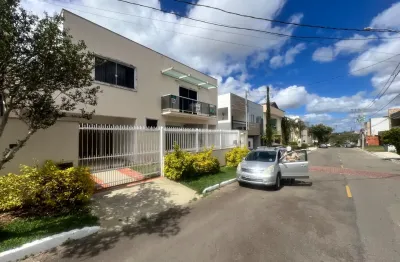 Uma casa linear para venda no condominio são lucas com garagem para vários carros