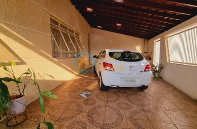 Casa com 3 quartos à venda na Rua São Simão, Cariobinha, Americana
