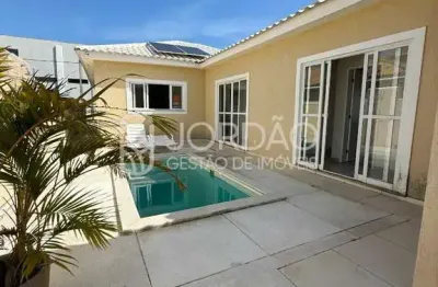 Casa com 3 quartos para alugar na Estrada Oscar Vieira da Costa Júnior, 1, Cajueiros (Itaipuaçu), Maricá