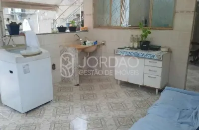 Casa com 3 quartos para alugar no Coelho, São Gonçalo 
