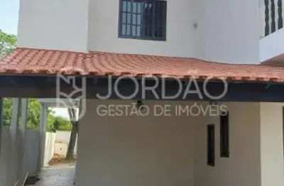 Casa para alugar na Avenida Carlos Marighella, 01, Chácaras de Inoã (Inoã), Maricá