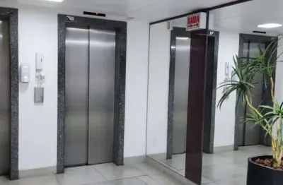 Sala comercial à venda na rua araújo figueiredo, 119, centro, florianópolis, 32 m2 por r$ 210.000