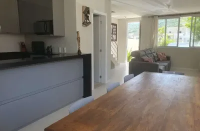 Casa com 3 quartos à venda na rua da sibipiruna, 68, cachoeira do bom jesus, florianópolis, 166 m2 por r$ 1.720.000