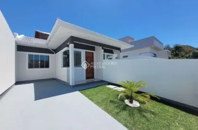 Casa com 2 quartos à venda na rua acedino machado, 24, bela vista, palhoça, 49 m2 por r$ 340.000