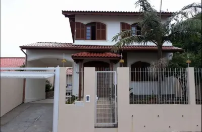 Casa com 6 quartos à venda na rua alfredo claudino da silva, 408, jardim atlântico, florianópolis, 210 m2 por r$ 1.350.000