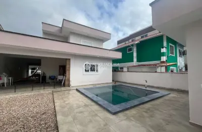 Casa com 3 quartos à venda na rua trieste, 76, pagani, palhoça, 260 m2 por r$ 2.000.000