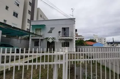 Apartamento com 3 quartos à venda na rua alexandria, 155, pagani, palhoça, 77 m2 por r$ 350.000