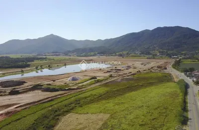 Terreno em condomínio fechado à venda na francisco wollinger (rod. sc 410 km 3), 799, areias do meio, governador celso ramos, 1400 m2 por r$ 690.000