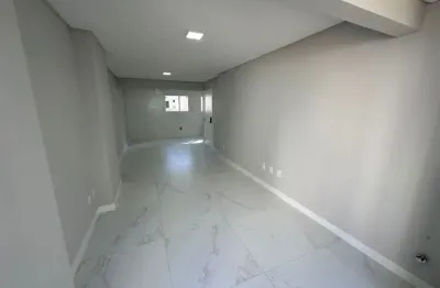 Apartamento de 3 dormitórios próximo ao shopping atlântico