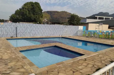 Vendo apartamento com 2 quartos na taquara condominio bela vista