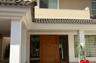 Vendo linda casa duplex com 4 suítes no recreio dos bandeirantes