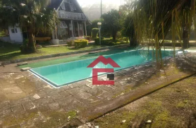 Chácara à venda em são roque, com 4 dormitórios, lago e nascente – 5.800m² – ao lado do roteiro do vinho, apenas 60 km  de sp.