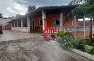 São roque-chácara com 5 dormitórios e área de 1.000m² é uma verdadeira joia para os amantes da natureza